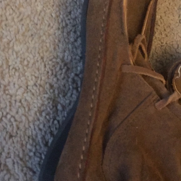 A pair of suede brown boots - Picture 5 of 6